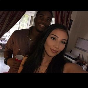 Meet your Posher, Marissa